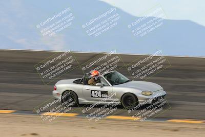 media/Jan-26-2025-SCCA SD (Sun) [[bcf61ed115]]/4-Women Novice/Session 1 (Turn 12-Bowl Combo)/